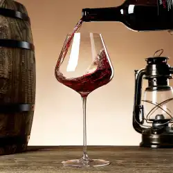 大型ブルゴーニュ赤ワイングラスセットホームラグジュアリークリエイティブクリスタルガラスベリーデキャンターグレープゴブレット