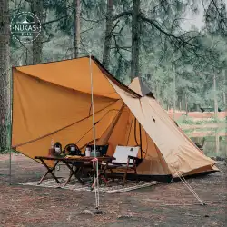 屋外キャンプは雨と太陽の保護を厚くしました3-4人の二重層ピラミッドテントフィールドキャンプインドのミナレットテント