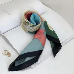 韓国エレガントな印刷色小さな正方形オールマッチ装飾シルクスカーフ母母小さなスカーフ日焼け止めネックスカーフ夏