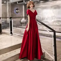 フランスのイブニングドレススカート女性2021年新しい宴会気質ロングドレスハイエンドな雰囲気エレガントな赤いサテン