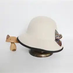 外国貿易テールシングル女性の秋と冬のエレガントなカジュアルな小さな帽子の模造ウールレトロ盆地の帽子