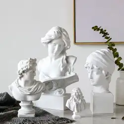 スケッチフィギュア彫刻飾りセットオフィスモデル部屋の装飾のような新しい北欧のモダンな石膏デビッド