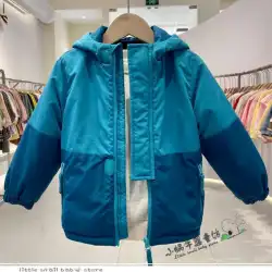 男の子のフリースジャケット秋と冬の服2021新しい子供用プラス綿のジャケット子供用のカジュアルなフード付き綿の服のトレンド
