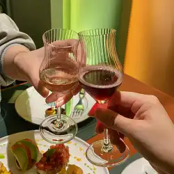 フランスの絶妙な足の高いシャンパングラススパークリングワイングラスクリスタルウィンドチャイムグラスカクテルロマンチックなイン風ブロガー