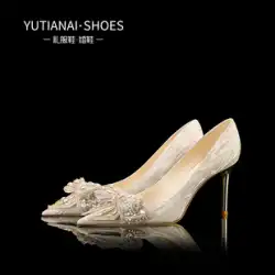 ラインストーン弓ブライダルシューズ 2022 春の新 Xiuhe のウェディングドレス 2 着用の結婚式の靴の女性のハイヒールの宴会の靴