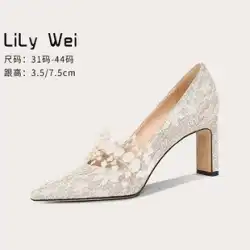 Lily Wei のメインのウェディング ドレスの太いヒールのウェディング シューズ プラス サイズの女性の靴 41-43 フレンチ レース ブライダル ハイヒールの靴ホワイト
