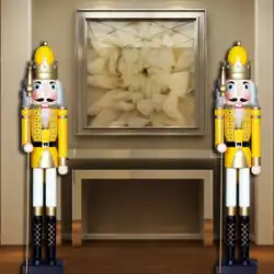 ヨーロピアンスタイルのくるみ割り人形の兵士の装飾品キャラクターパペットモデルホテルのショッピングモールのクリスマスの装飾ウェルカムデコレーション