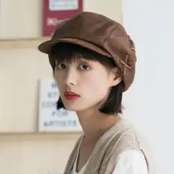 夏の八角形の帽子の女性の日本のファッション画家の帽子のカジュアルなストラップ付きピークドキャップの潮の春と秋のPUキャスケットキャップレザーハット