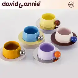 davidannie クリエイティブ サスペンション コーヒー カップとソーサー セット イン 高価値デザイン セラミック コーヒー カップ