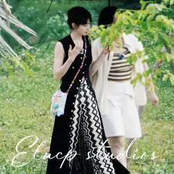 Taohuawu Song Qian と同じスタイルのセクシーな半透視中空クールノースリーブドレスフレンチシックなブレストドレス