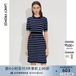 Langzi は薄くてハイエンドの春ドレスストライプニットテクスチャドレスデザインセンスニッチサマースカート女性