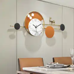 2023 新しいクリエイティブネットレッドレストラン装飾時計雰囲気壁時計リビングルーム時計壁シンプルモダンなファッション