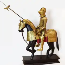 中世の騎士の鎧クリエイティブバーレストランアメリカン装飾装飾オフィスデスクトップレトロ北欧推奨
